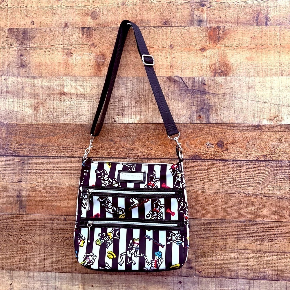 Stylish Black and White Striped Women's Bag